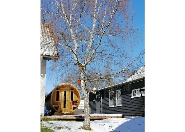 Panoramic View Comfortable Semesterbostad